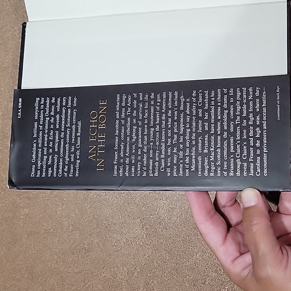 "An Echo In The Bone" Hardback Novel!!! - Picture 7 of 16